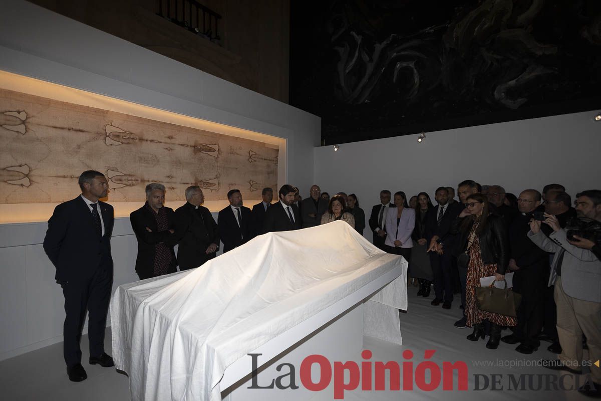 Así ha sido la inauguración de la exposición The Mystery Man en Caravaca. Descubre como es la muestra que atrae a miles de personas