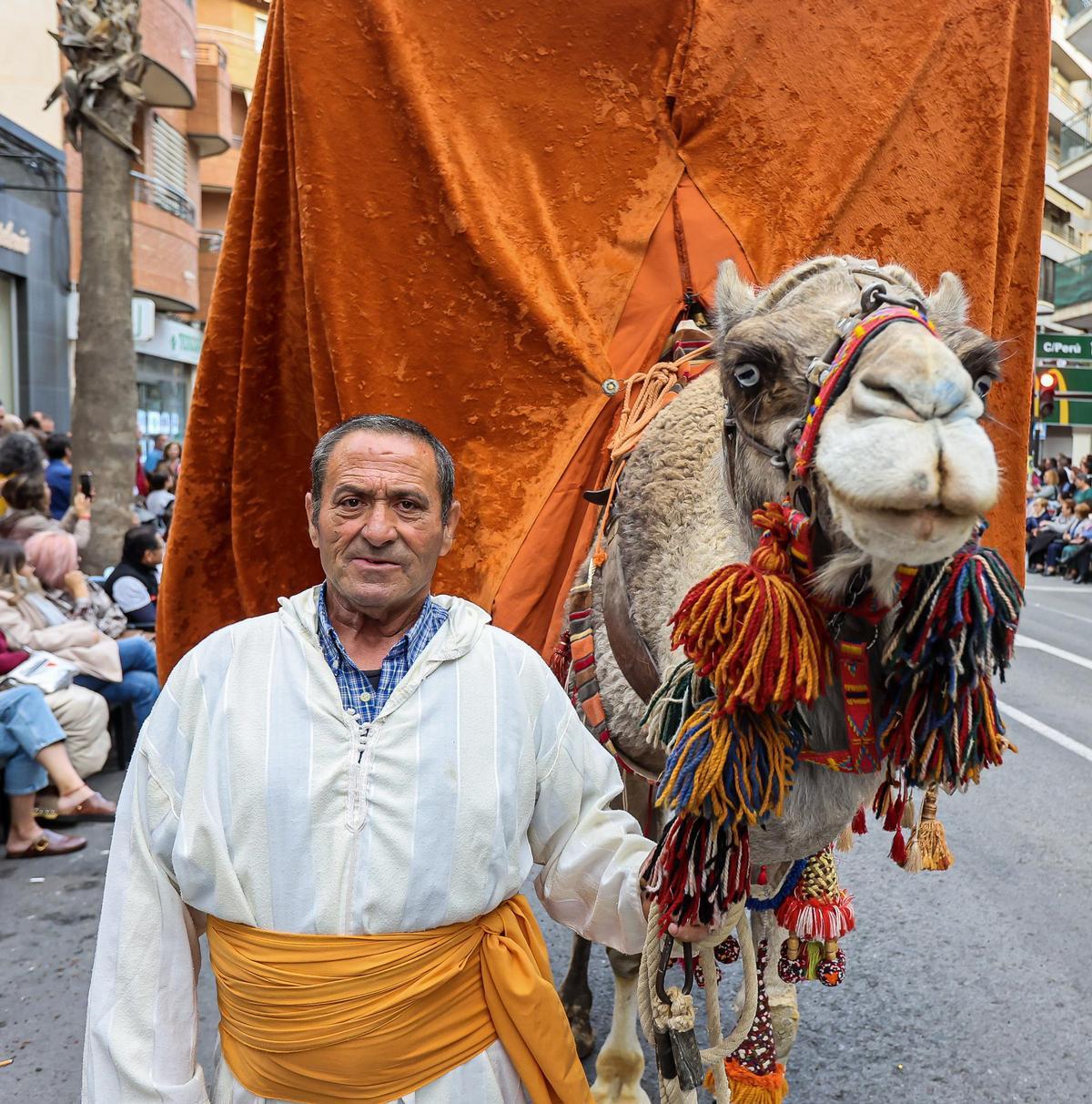 Entrada del bando Moro por las fiestas de San Vicente del Raspeig