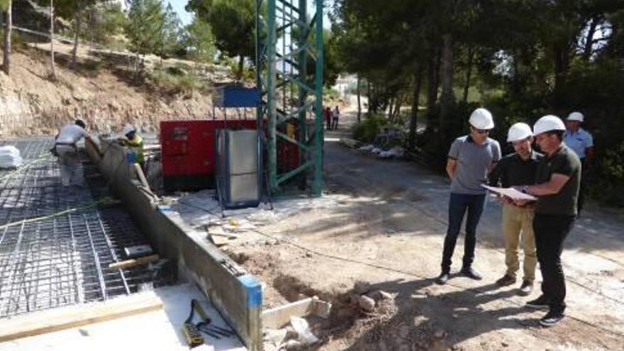 Ultiman la cimentación del albergue del CEM Captivador en La Nucía