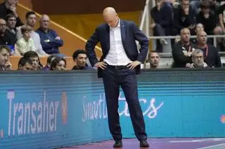 El Barça fulmina Peñarroya després de perdre a Girona