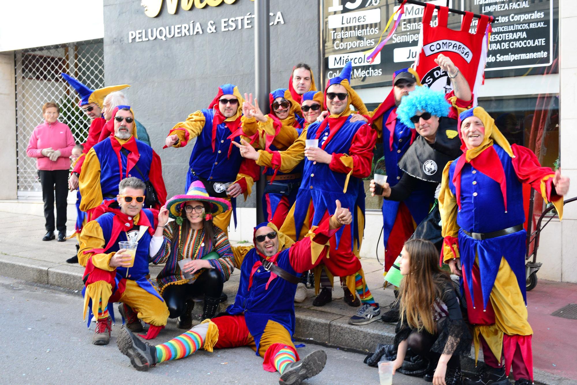 Moaña "llora" el fin del carnaval con el Enterro da Sardiña