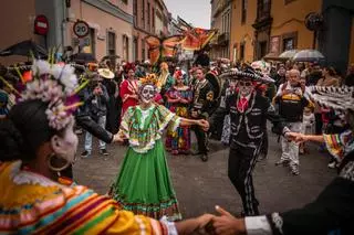 Desfile de catrinas en La Laguna