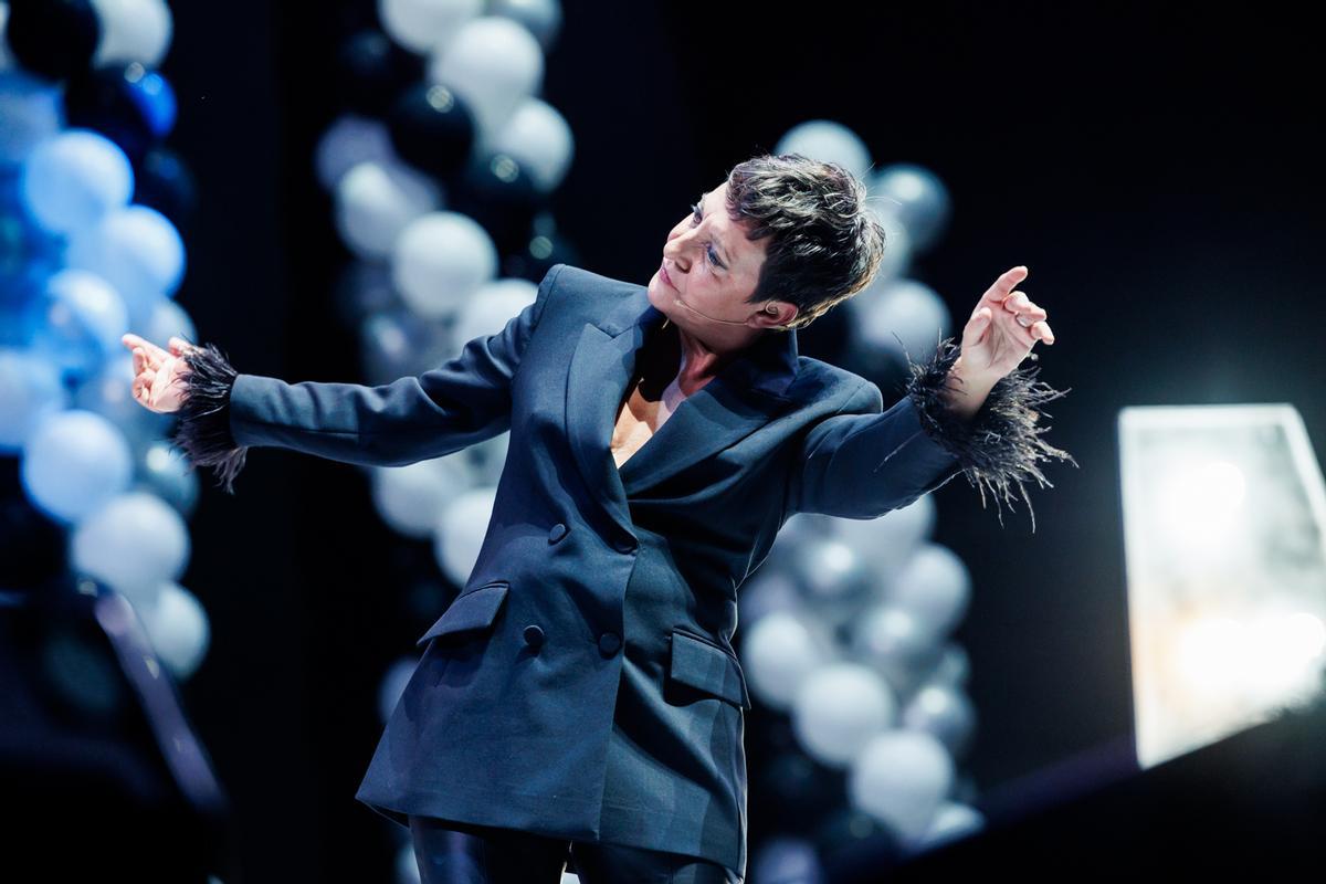 Eva Hache también ejerce de maestra de ceremonias