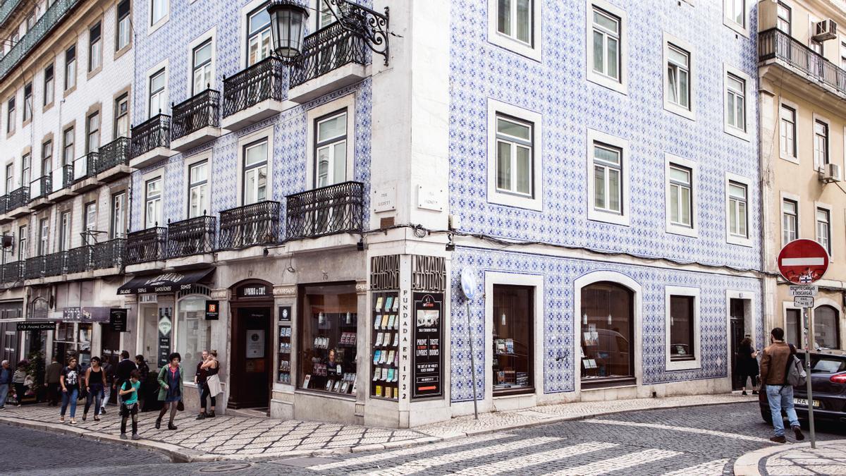 Recorriendo la librería Bertrand, la más antigua del mundo