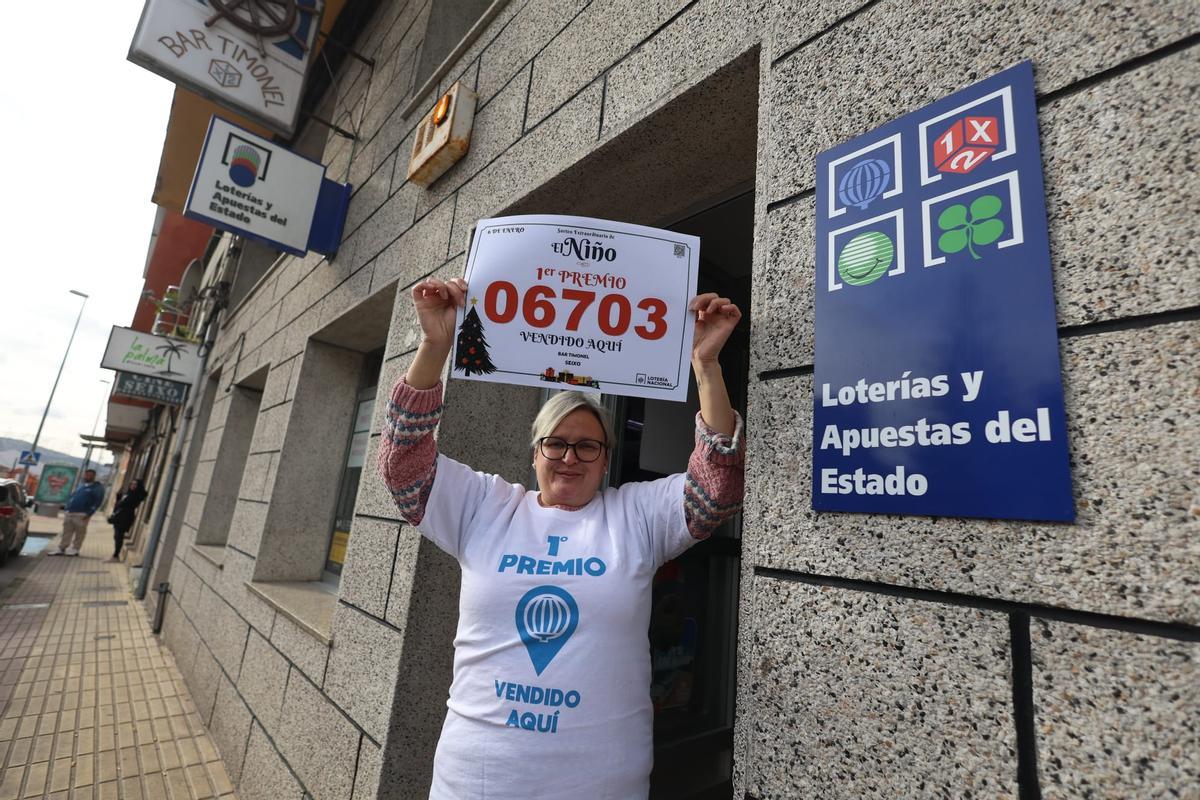 Celebración en el Bar Timonel, en Seixo (Marín, Pontevedra)