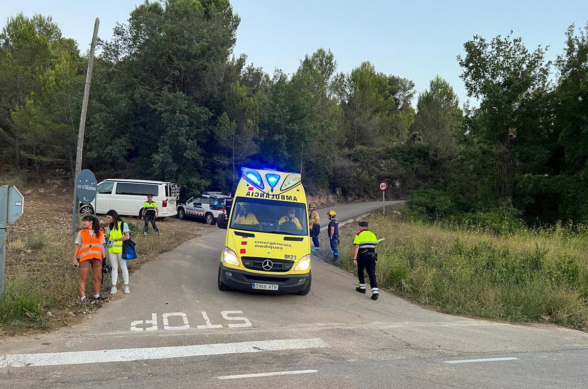 Una veintena de heridos tras volcar un autobús en Rubió