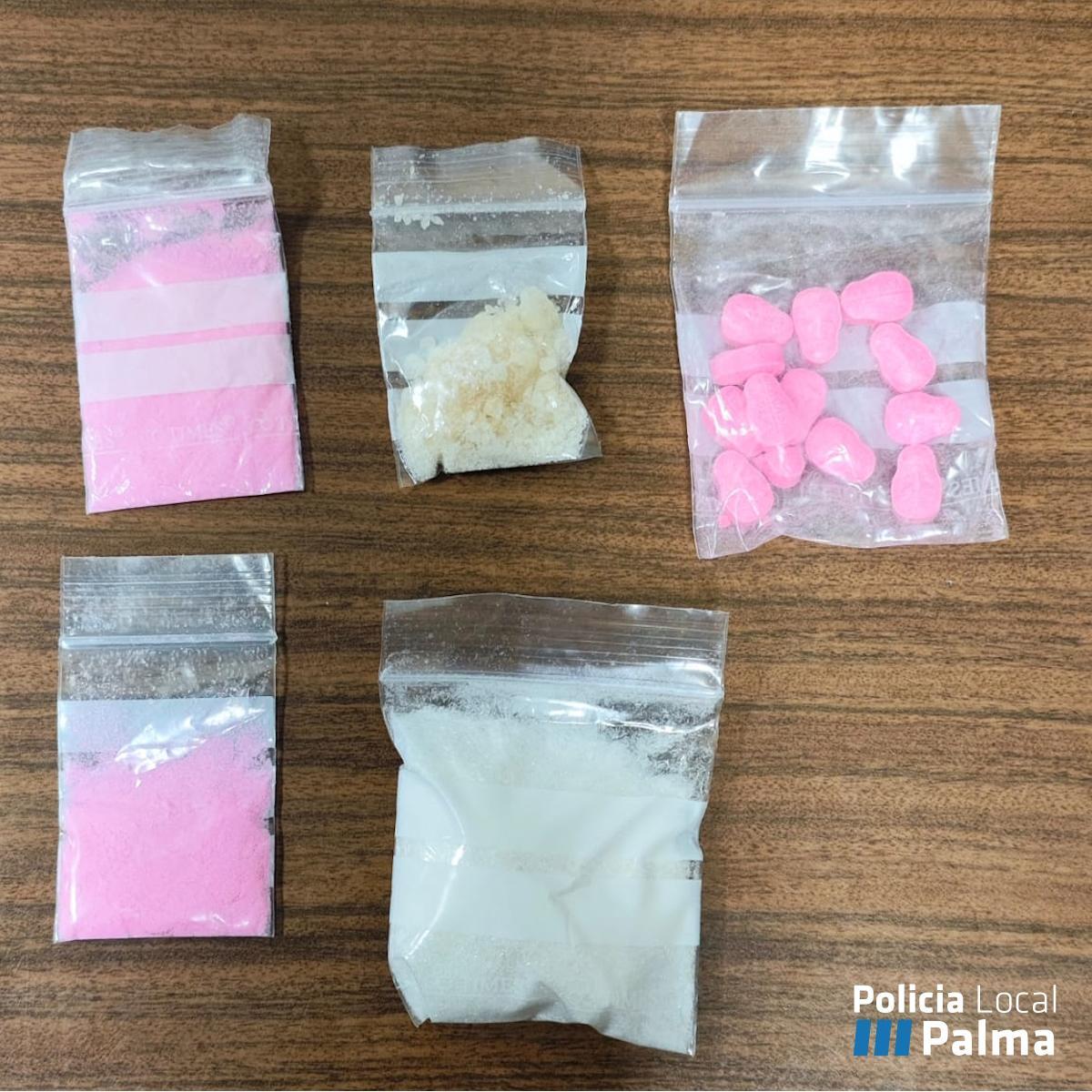 Drogas incautadas al acusado.