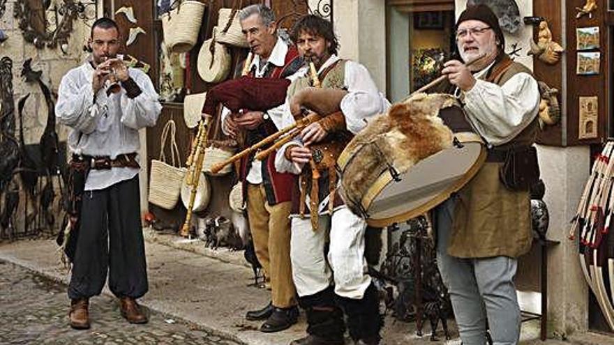 Ambientació musical pels carrers en una anterior edició de la fira.