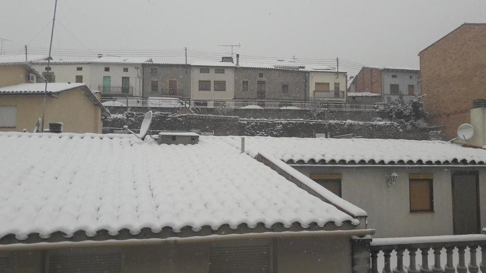 La neu pren amb força a Avinyó