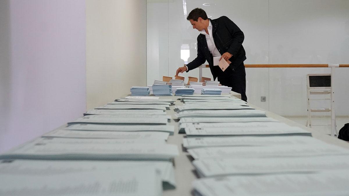 02904ad3-4922-4d81-bd78-1c6694f0f23f-hd-web