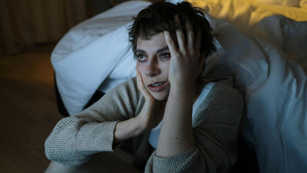 Las tres cosas que recomienda un médico del sueño cuando te despiertas a las 3 de la mañana con ansiedad