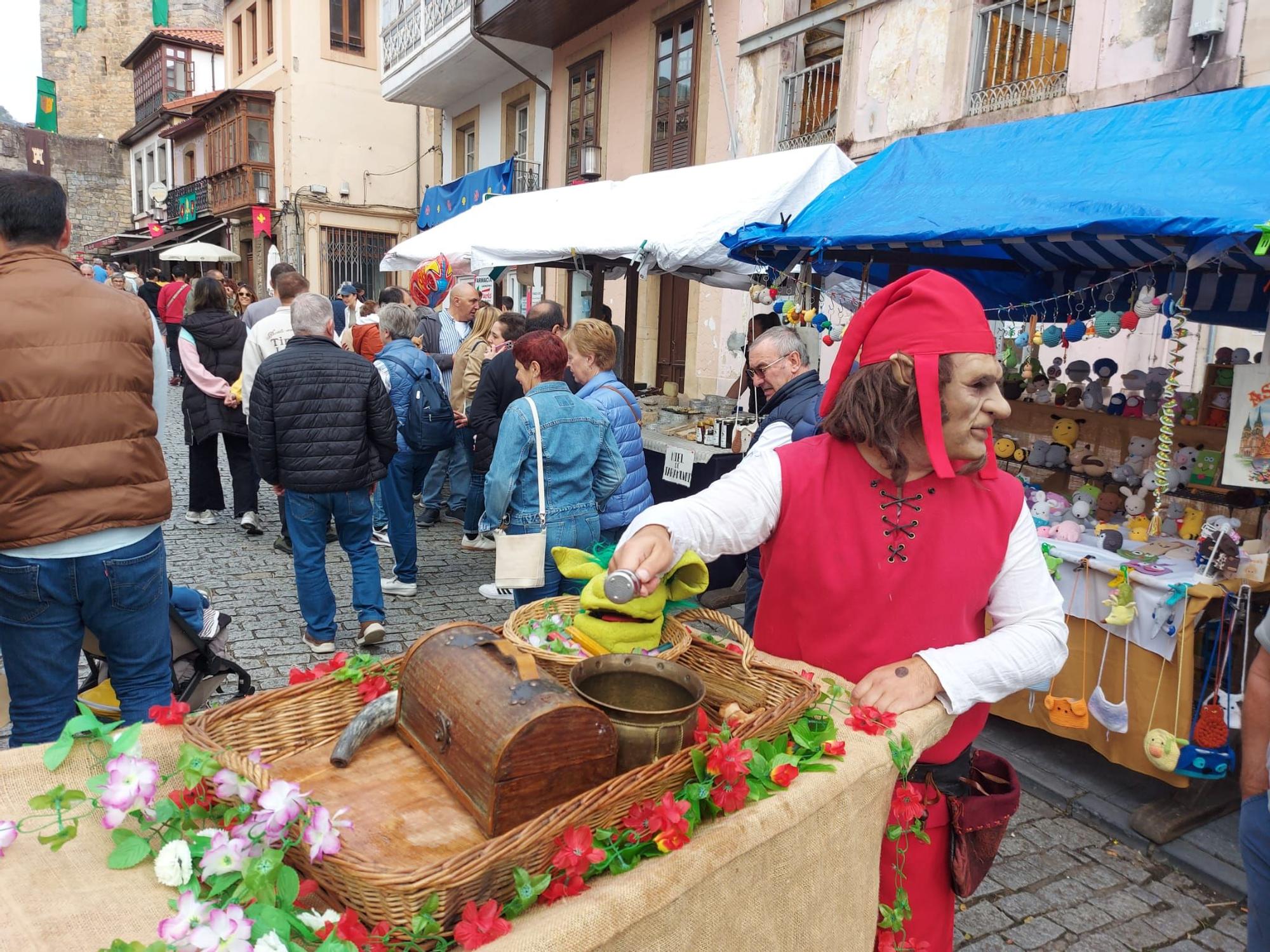 En imágenes: Domingo de lleno en la Feria Medieval de Salas
