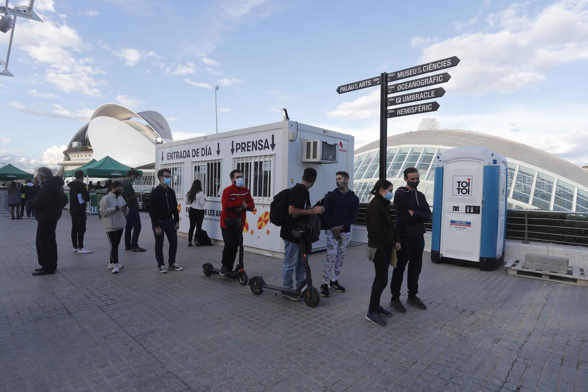 Punto de vacunación en el Festival de les Arts