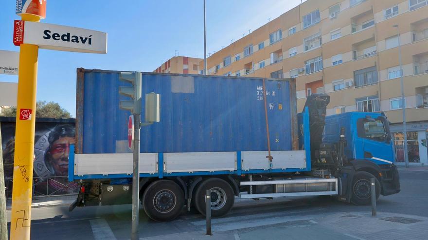 Sedaví exige a València que desvíe el tráfico de camiones de Horno Alcedo fuera de su casco urbano