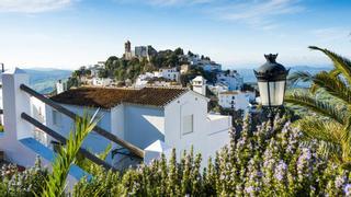 Dos pueblos de Málaga elegidos entre los 100 más bellos de España