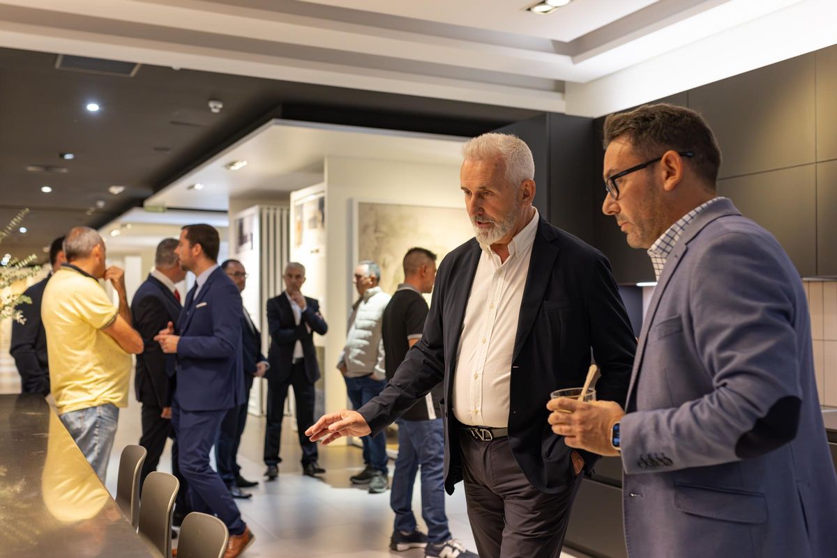 The decision to open this new showroom reflects the evolution of market needs