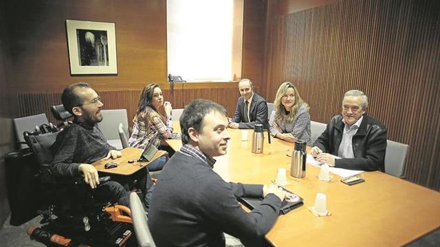 Podemos pide menos educación concertada para votar las cuentas
