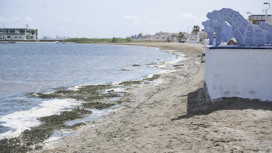 El Ministerio rechaza descargar el acuífero del Mar Menor para no &quot;transferir vertidos o contaminación&quot; en la cuenca
