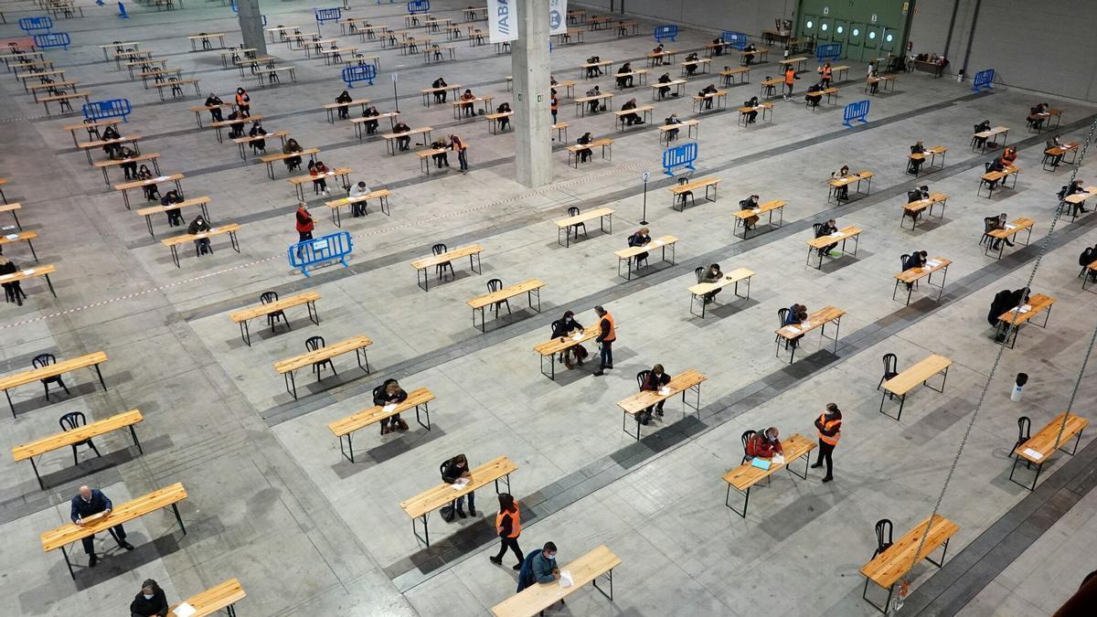 Examen a personal laboral para convertirse en funcionarios, en Silleda.