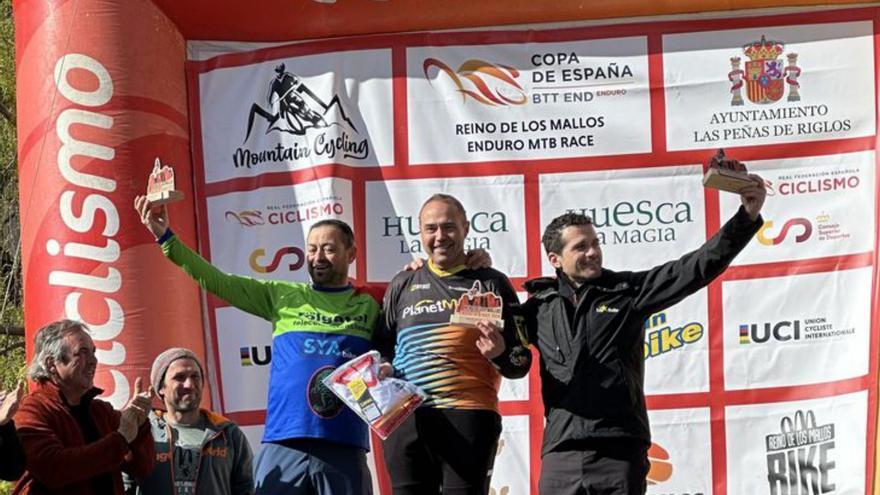 Riglos atrae a 300 ‘bikers’  en la I Reino de los Mallos Enduro Bike Race