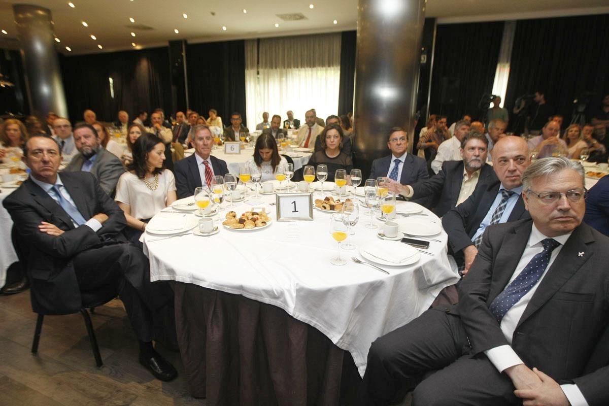 Fotogalería / Fernández Vara, en 'Los Desayunos de CÓRDOBA'