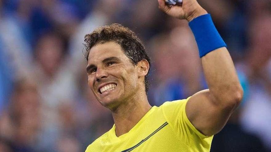 Nadal celebra el triunfo del partido contra Coric.