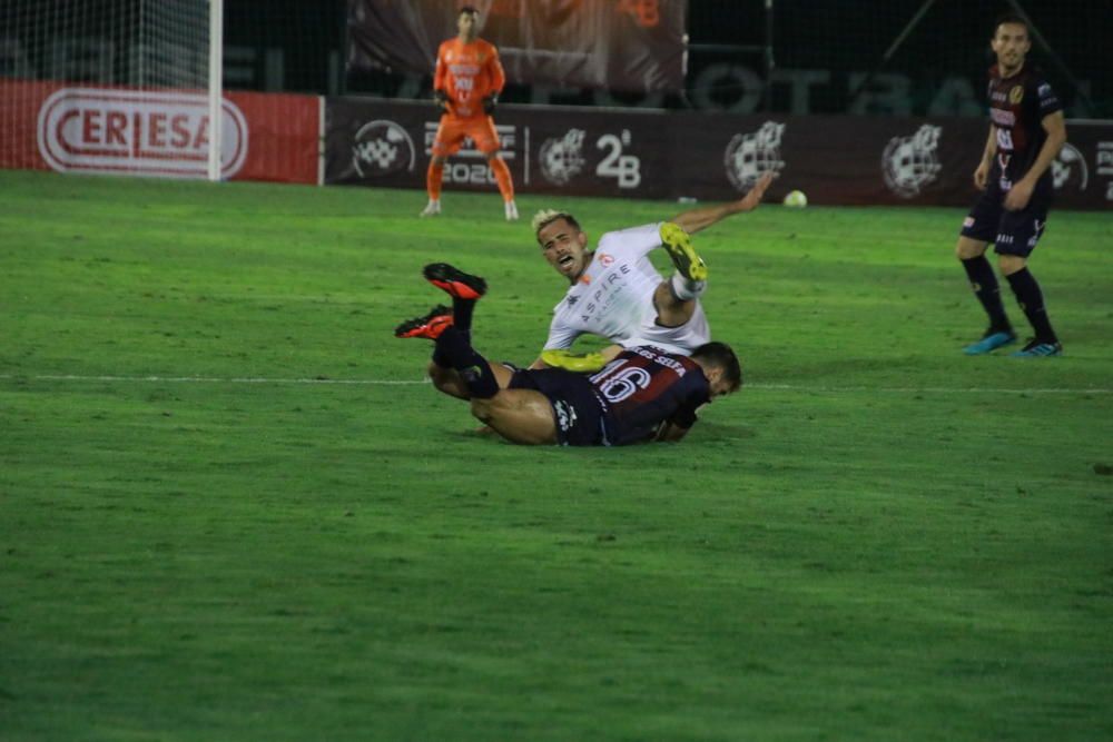 Cultural Leonesa-Yeclano Deportivo