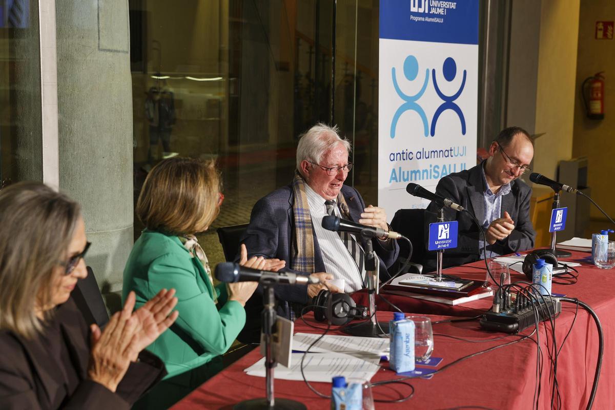 Nombran a José María Arquimbau presidente honorífico de la sociedad de antiguo alumnado de la UJI