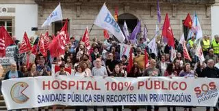 SOS Sanidade Pública protesta contra la demora