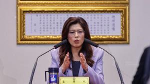 La líder de l’oposició taiwanesa arriba a la Xina en una "missió de pau"