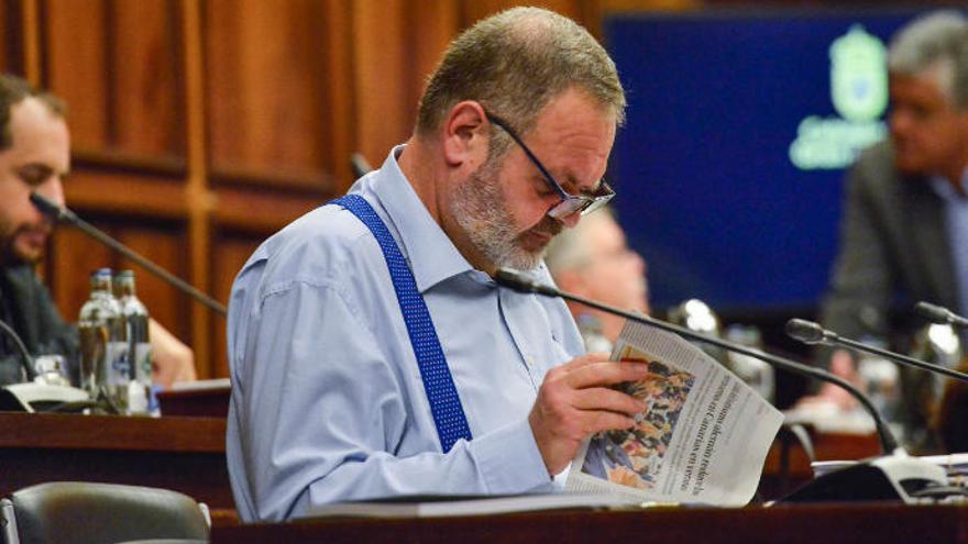 Fernando Bañolas, durante un Pleno del Cabildo.