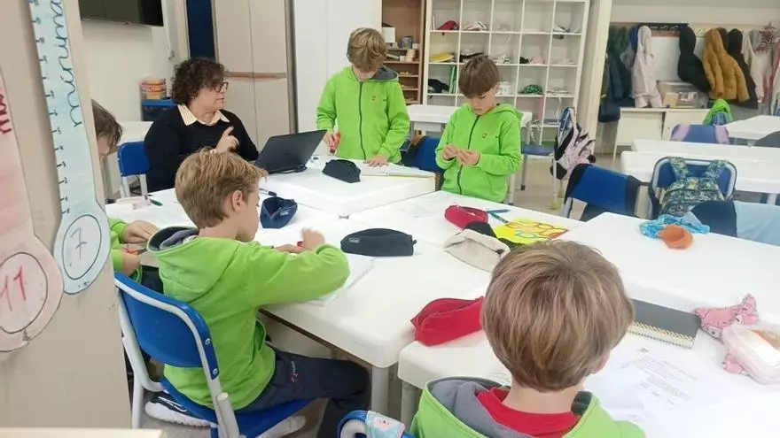 Así trabaja (y triunfa) un colegio madrileño con alumnos disléxicos: aprueban todos con el 'Modelo Helix'