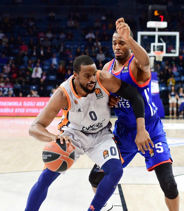 Anadolu Efes - Valencia Basket