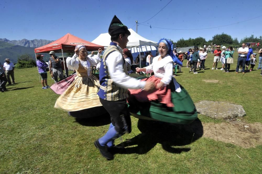 Fiesta del Corderu en Prau L.lagüezos