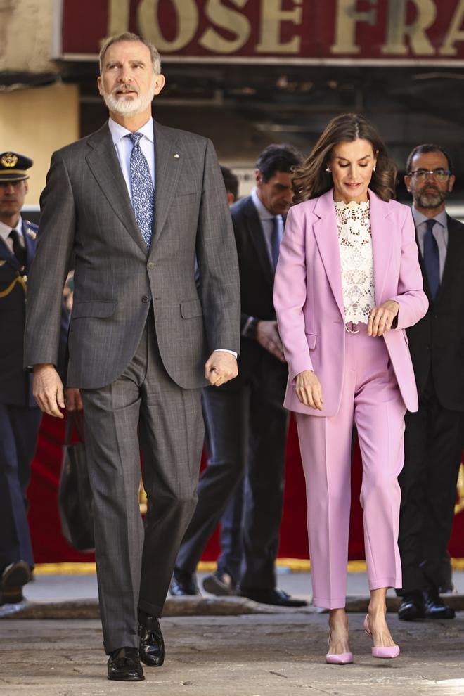 El rey Felipe VI y la reina Letizia llegan a los Premios Nacionales de Investigación 2023