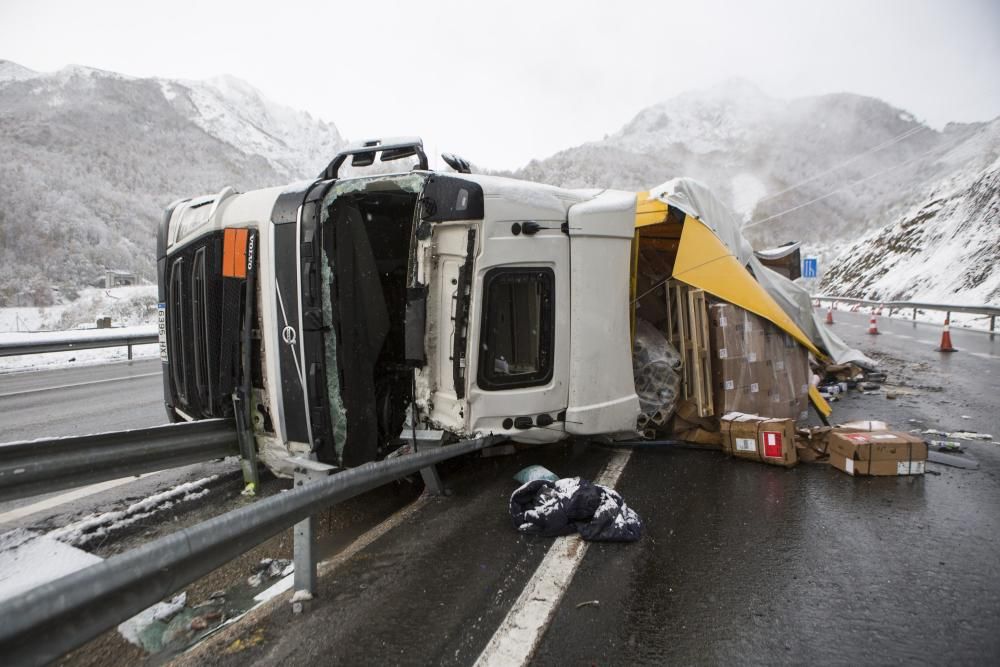 Accidente mortal de un camionero en el Huerna