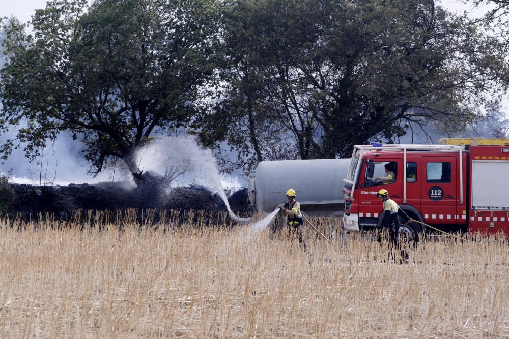 Incendi entre Cruïlles i Monells