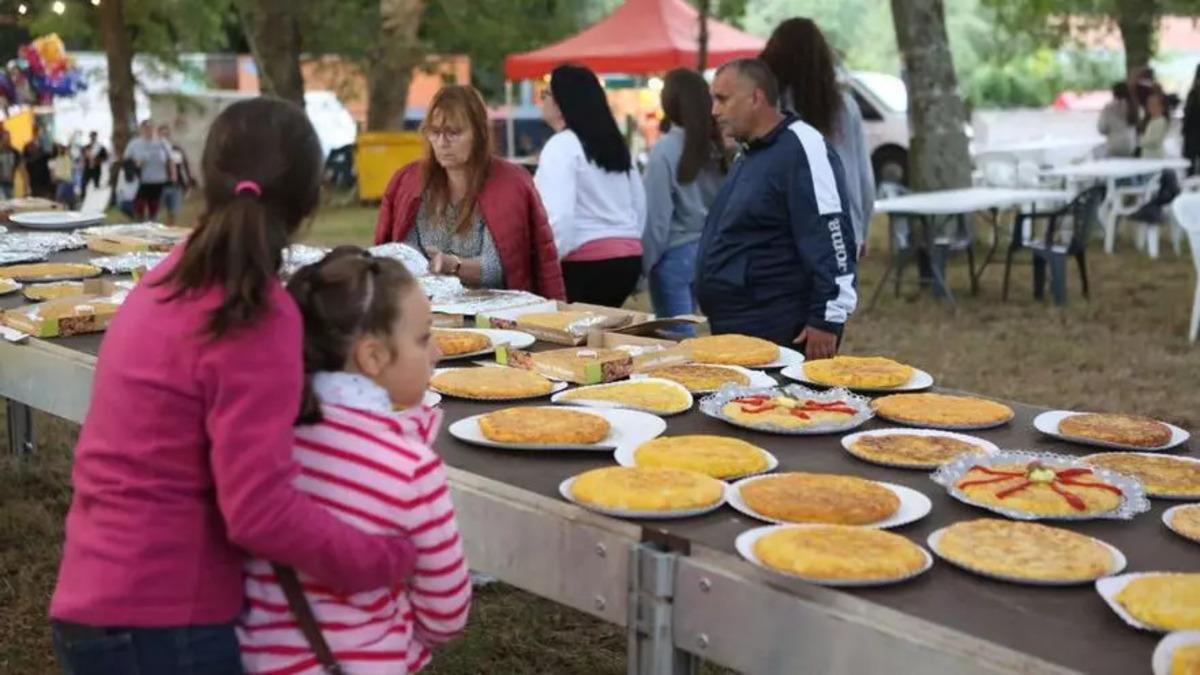 La fiesta gastronómica a media hora de Santiago que todo amante de la tortilla debería visitar este fin de semana
