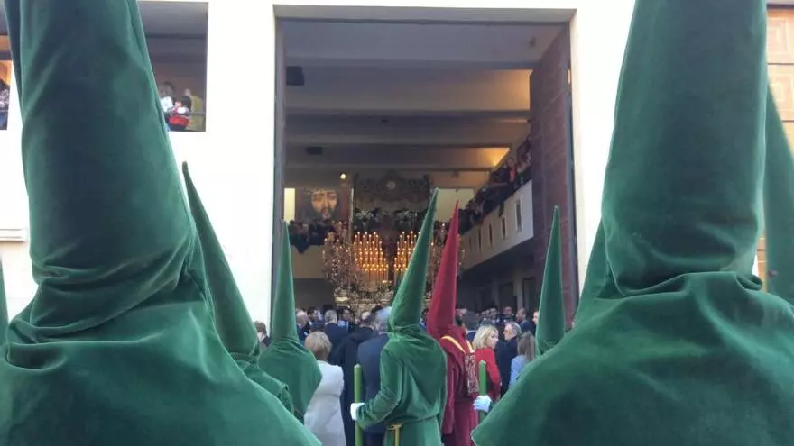 Estudiantes, el himno del Lunes Santo