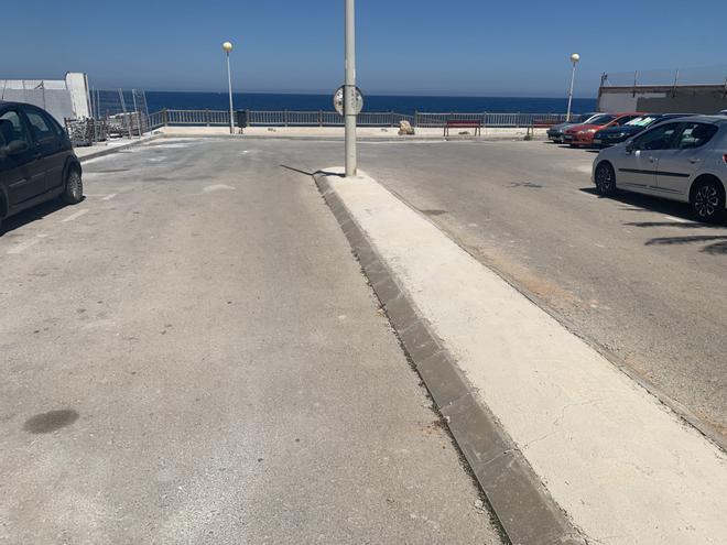 La tala que ha encendido a los vecinos de Cabo Roig en Orihuela Costa