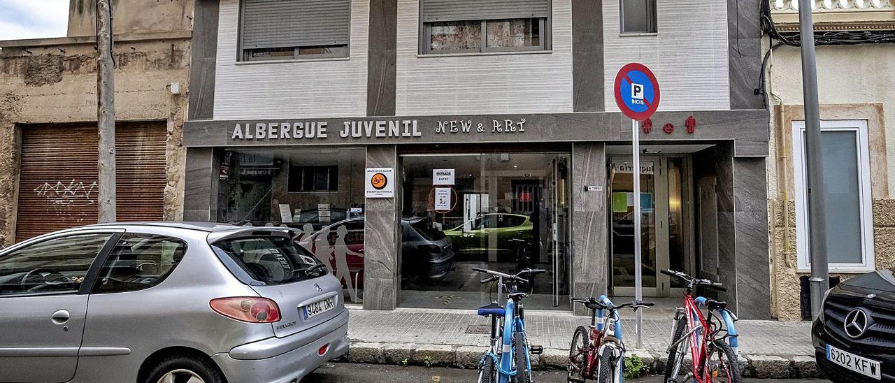 Uno de los tres albergues juveniles a los que el Consell ordena el cese de la actividad.