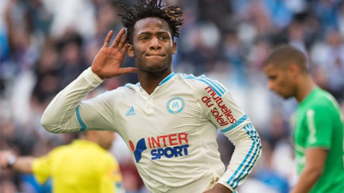 Batshuayi lleva 15 goles en liga