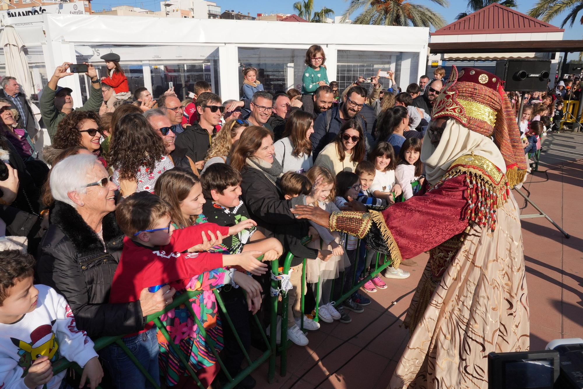 Las mejores imágenes de la llegada de los Reyes Magos a Castellón