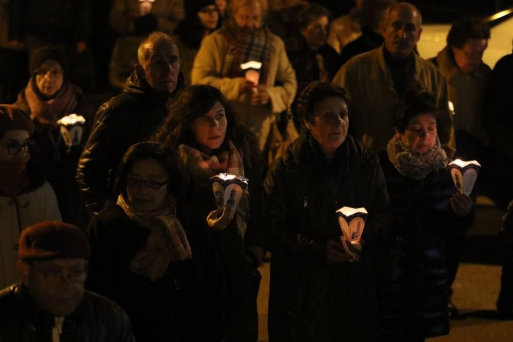 Procesión de las antorchas en Lourdes (Zamora)