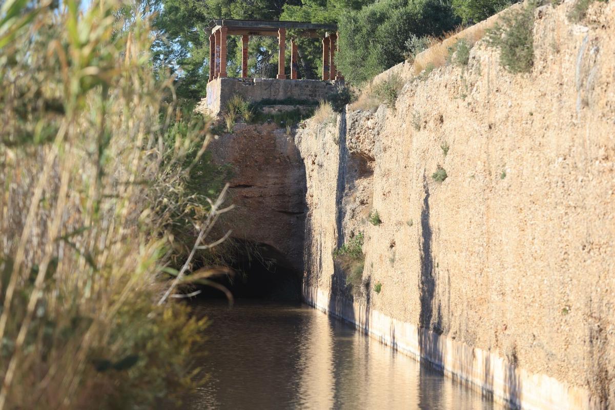 17/02/2026. Almazora. Almazora sifon qué pasa por debajo de la rambla de la viuda respiraderos de la acequia de Almazora Castellón