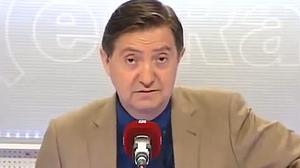 El poder judicial considera que Jiménez Losantos ha pogut incórrer en delicte a l’afirmar: L’acte de @sjpedraz és per fer-lo fora de la carrera judicial i per volar l’Audiència Nacional. Els tuits satànics són un delicte d’odi.