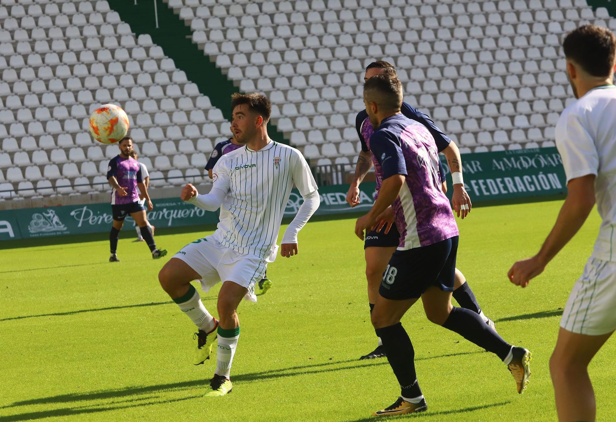 Las imágenes de Córdoba CF B-Bollullos