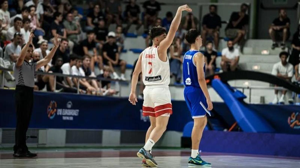 Gerard Fernández va anotar 15 punts i assumir galons a la fase final del duel
