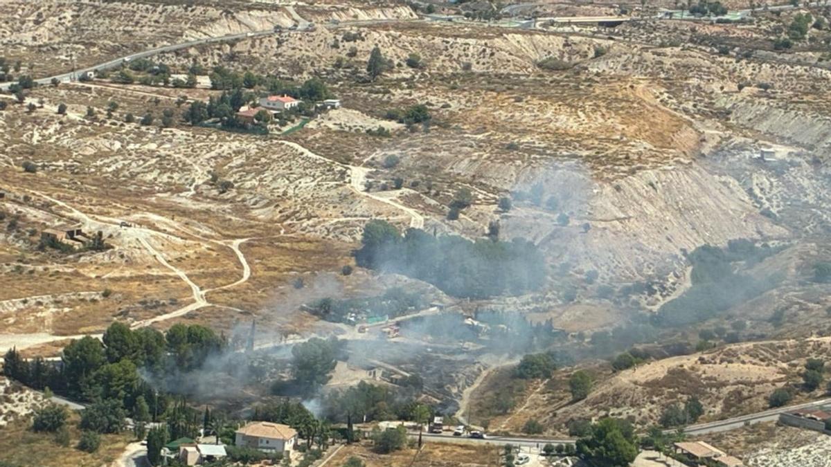 Incendio en Molina este sábado.