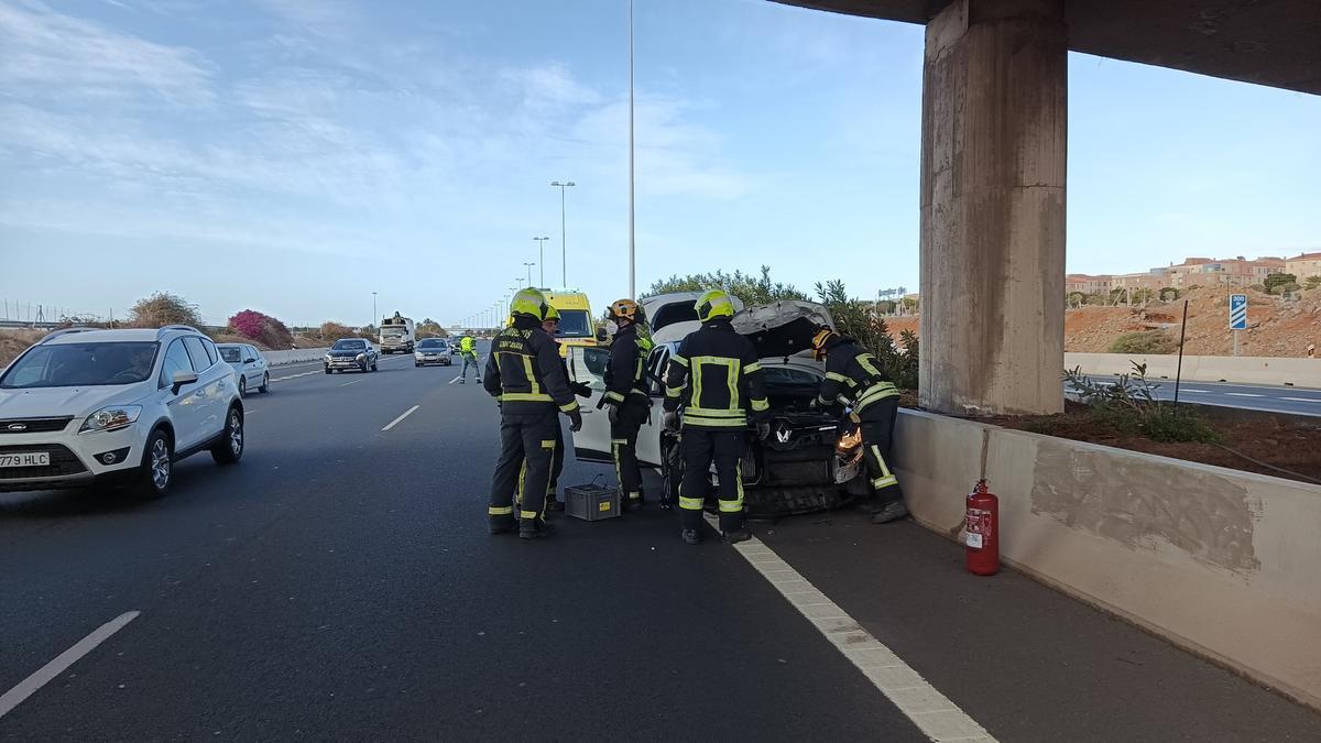 ACCIDENTES: Hospitalizada tras una colisión en la GC-1